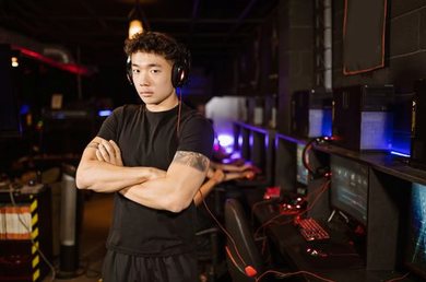 Trung Nguyen CEO code Shbet